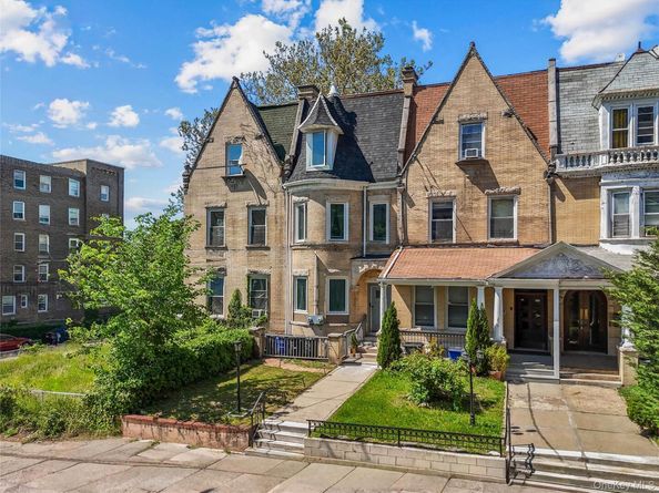203 E Prospect Avenue, Mount Vernon NY 10550