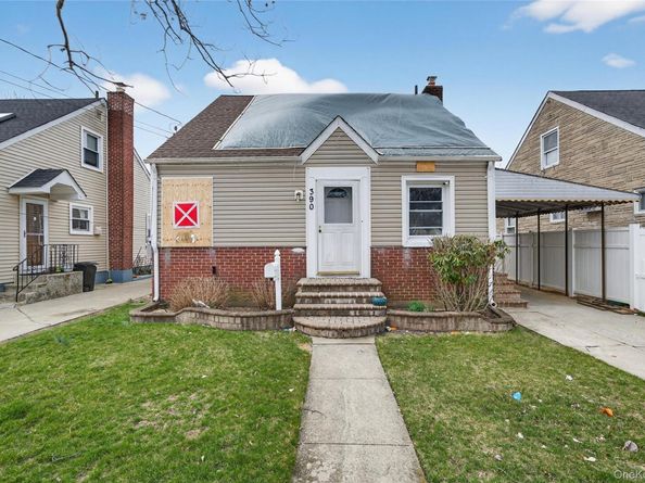 390 Locust Avenue, Uniondale NY 11553