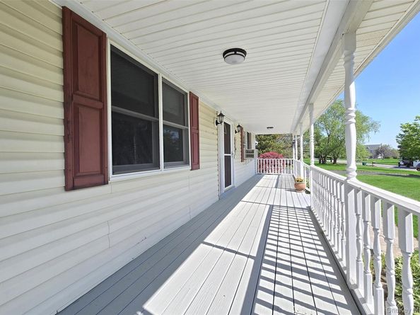 635 Farmveu Road, Mattituck NY 11952