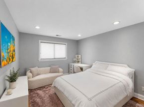 76 Estate Drive, Jericho NY 11753