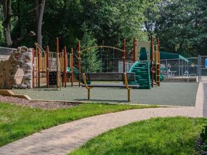 76 Estate Drive, Jericho NY 11753