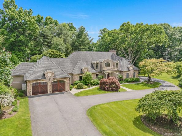 1332 Baldwin Road, Yorktown Heights NY 10598