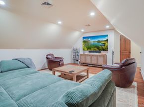 1332 Baldwin Road, Yorktown Heights NY 10598