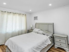 38 Fireplace Lane, Hicksville NY 11801