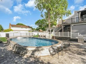 129 Gleeland Street, Deer Park NY 11729
