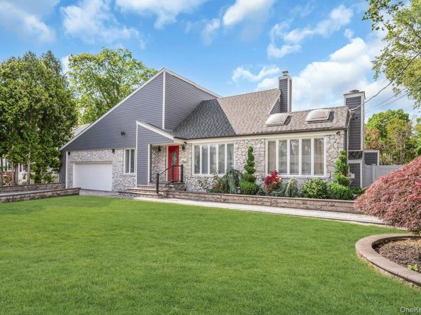 129 Gleeland Street, Deer Park NY 11729