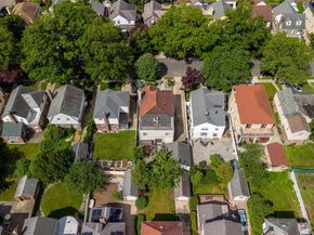 7355 194th Street, Fresh Meadows NY 11366