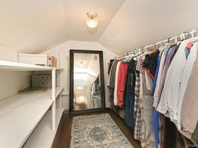 2478 S Saint Marks Avenue, Bellmore NY 11710