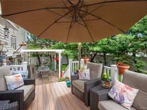39 Brewster Road W, Massapequa NY 11758
