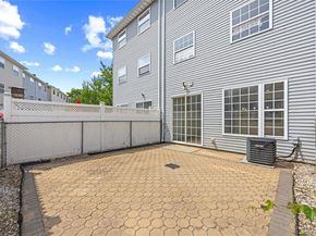 93 Admiral Court, Bronx NY 10473