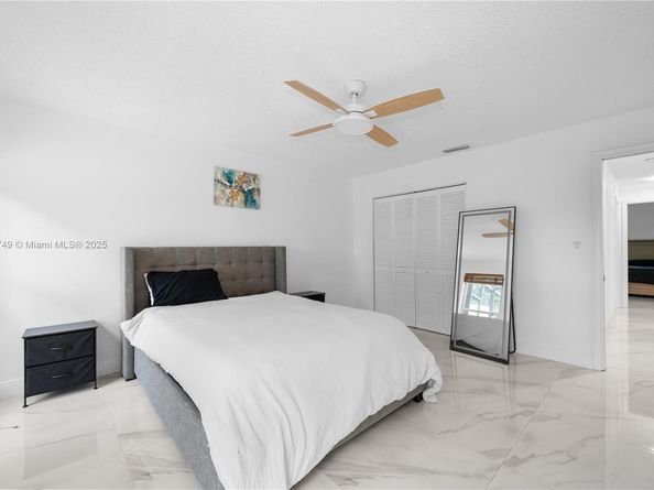 10851 NW 26th St, Sunrise FL 33322