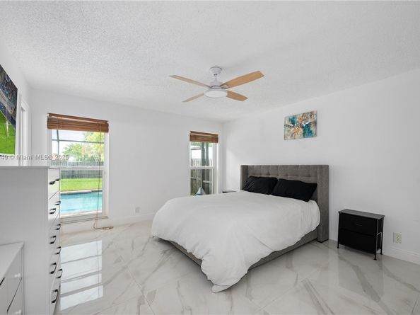 10851 NW 26th St, Sunrise FL 33322