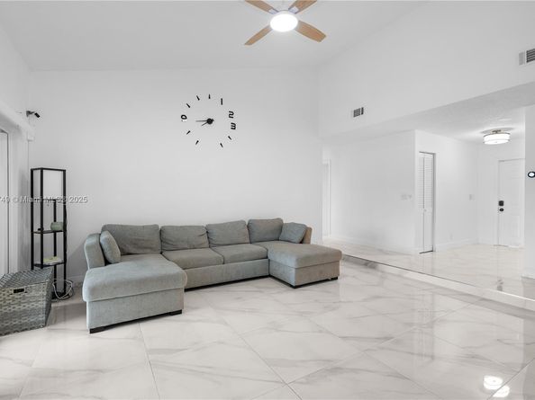 10851 NW 26th St, Sunrise FL 33322