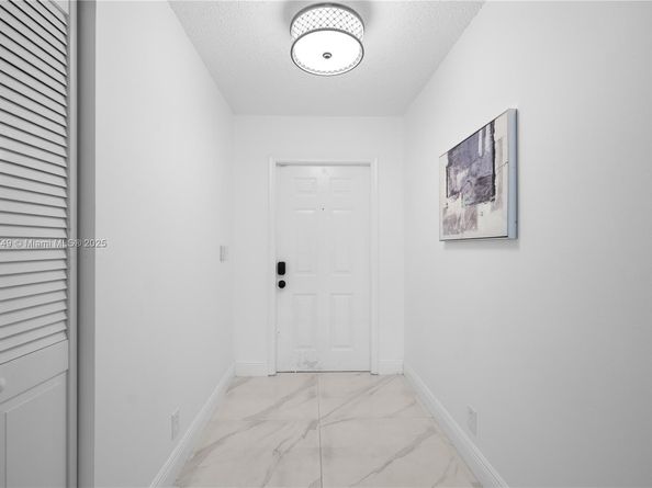 10851 NW 26th St, Sunrise FL 33322