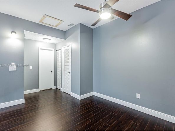 1845 Runners Way, North Lauderdale FL 33068