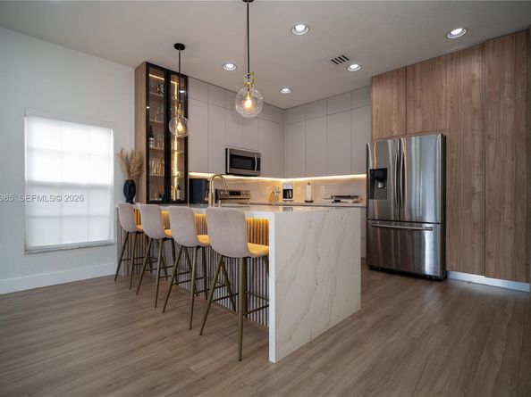 13746 SW 32nd St, Miramar FL 33027