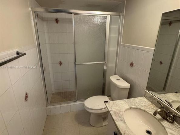 5750 Collins Ave 3K, Miami Beach FL 33140