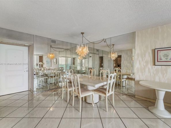 100 Bayview Dr 615, Sunny Isles Beach FL 33160
