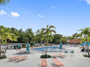 100 Bayview Dr 615, Sunny Isles Beach FL 33160