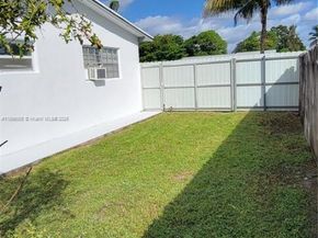 730 NW 178th Ter, Miami Gardens FL 33169
