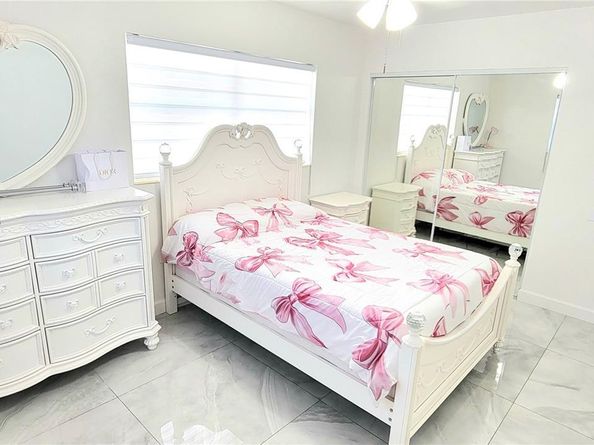 730 NW 178th Ter, Miami Gardens FL 33169