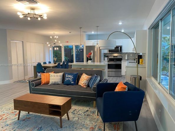 204 SW 19th Ave, Fort Lauderdale FL 33312