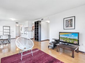 816 NW 11th St 1101, Miami FL 33136
