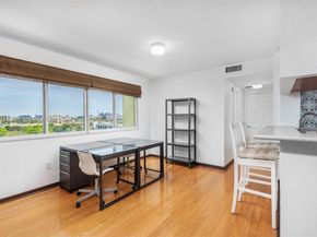 816 NW 11th St 1101, Miami FL 33136