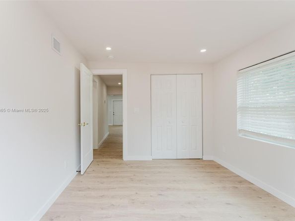 1430 SW 32nd Ct, Fort Lauderdale FL 33315