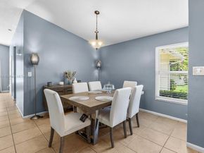 14641 Poplar Hill Ct, Davie FL 33325