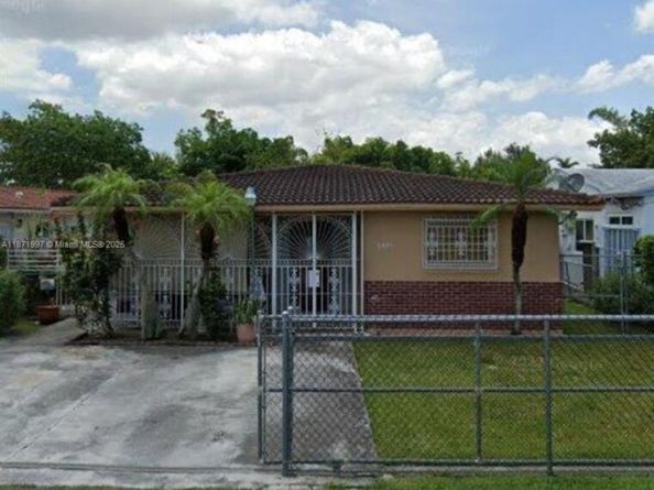 6441 SW 29 St, Miami FL 33155
