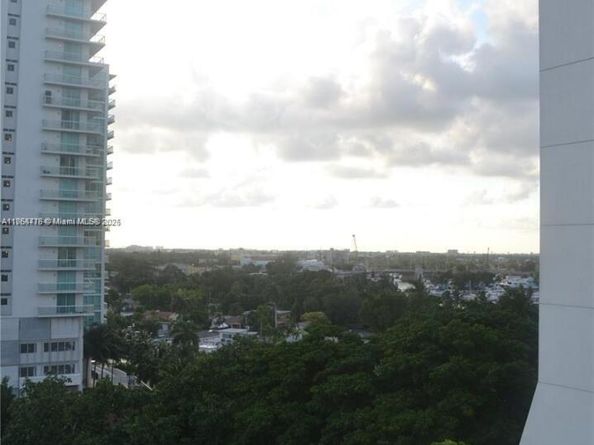 1871 NW S River Dr 1205, Miami FL 33125