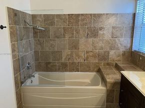 2385 SE 7th Pl, Homestead FL 33033