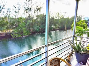 3660 NE 166th St 609, North Miami Beach FL 33160
