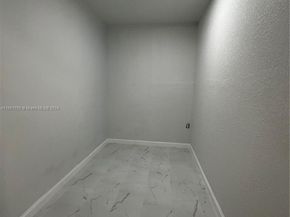 1805 NW 175th St, Miami Gardens FL 33056