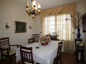 870 NW 14th Ct, Miami FL 33125