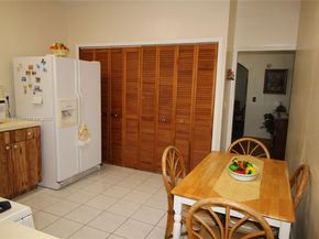 870 NW 14th Ct, Miami FL 33125