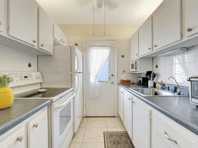 16801 NE 13th Ave 206, Miami FL 33162