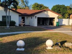 5861 NW 201st Ln, Hialeah FL 33015