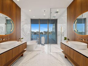 5 Grove Isle Dr L205, Miami FL 33133