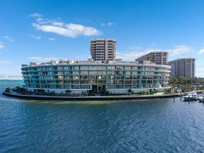 5 Grove Isle Dr L205, Miami FL 33133