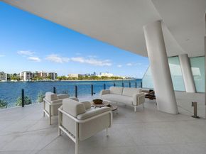 5 Grove Isle Dr L205, Miami FL 33133
