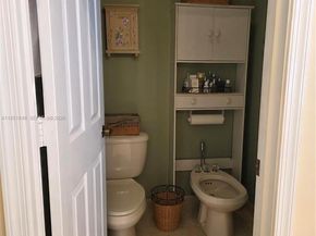 1905 Harbor View Cir, Weston FL 33327