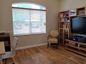 1905 Harbor View Cir, Weston FL 33327