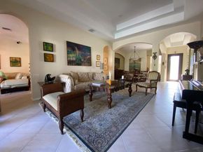 1905 Harbor View Cir, Weston FL 33327