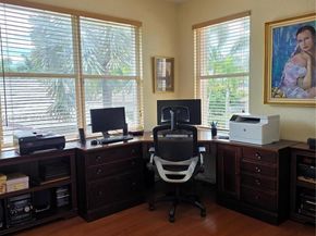 1905 Harbor View Cir, Weston FL 33327