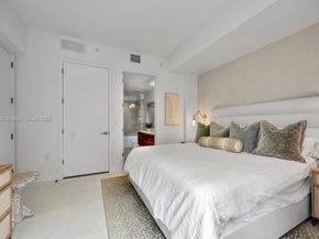 301 Altara Ave 419, Coral Gables FL 33146