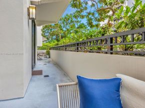 301 Altara Ave 419, Coral Gables FL 33146