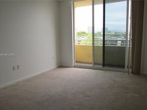 2775 NE 187Th St 205, Aventura FL 33180