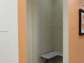 2775 NE 187Th St 205, Aventura FL 33180